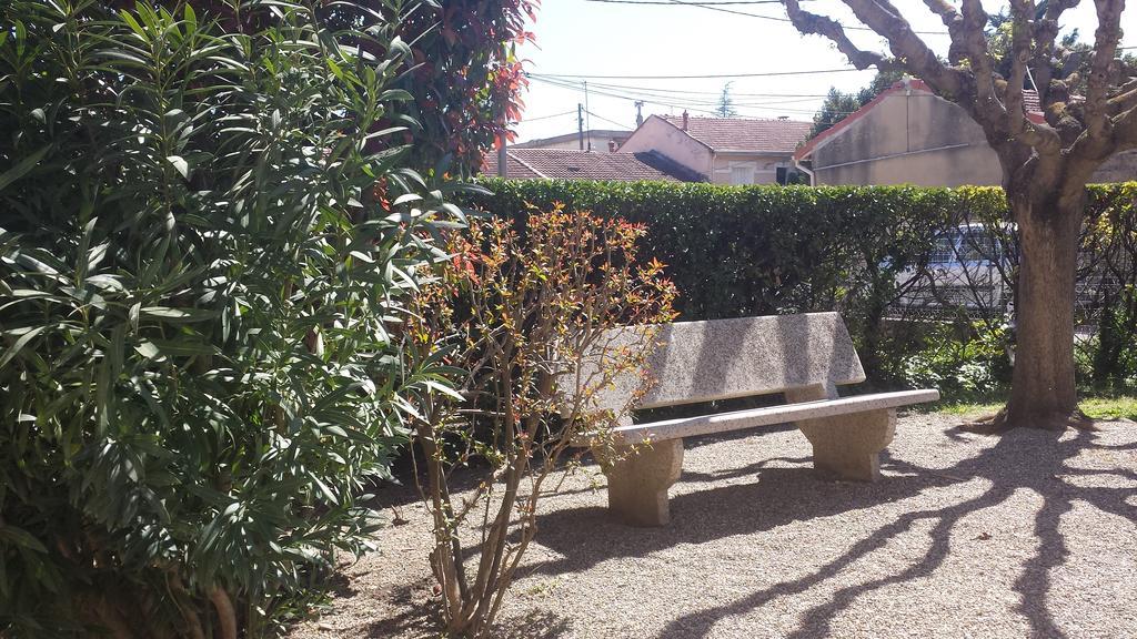Appart Ensoleille Proche Remparts Avignon Ngoại thất bức ảnh